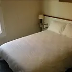 Mercure Paris Longchamp فندق 4*
