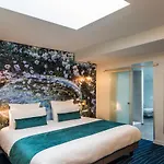 מלון Mercure Paris Longchamp 4*