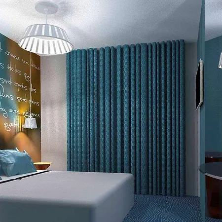 Mercure Paris Longchamp Hotell 4*