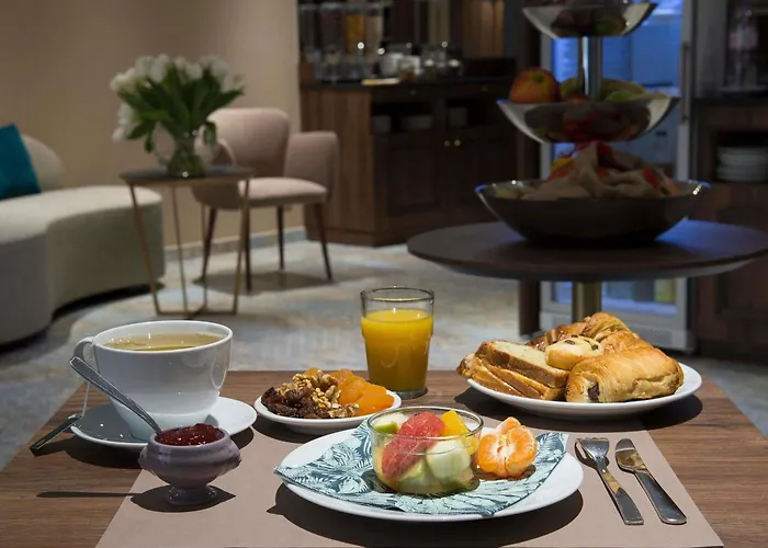 Mercure Paris Longchamp Hotel